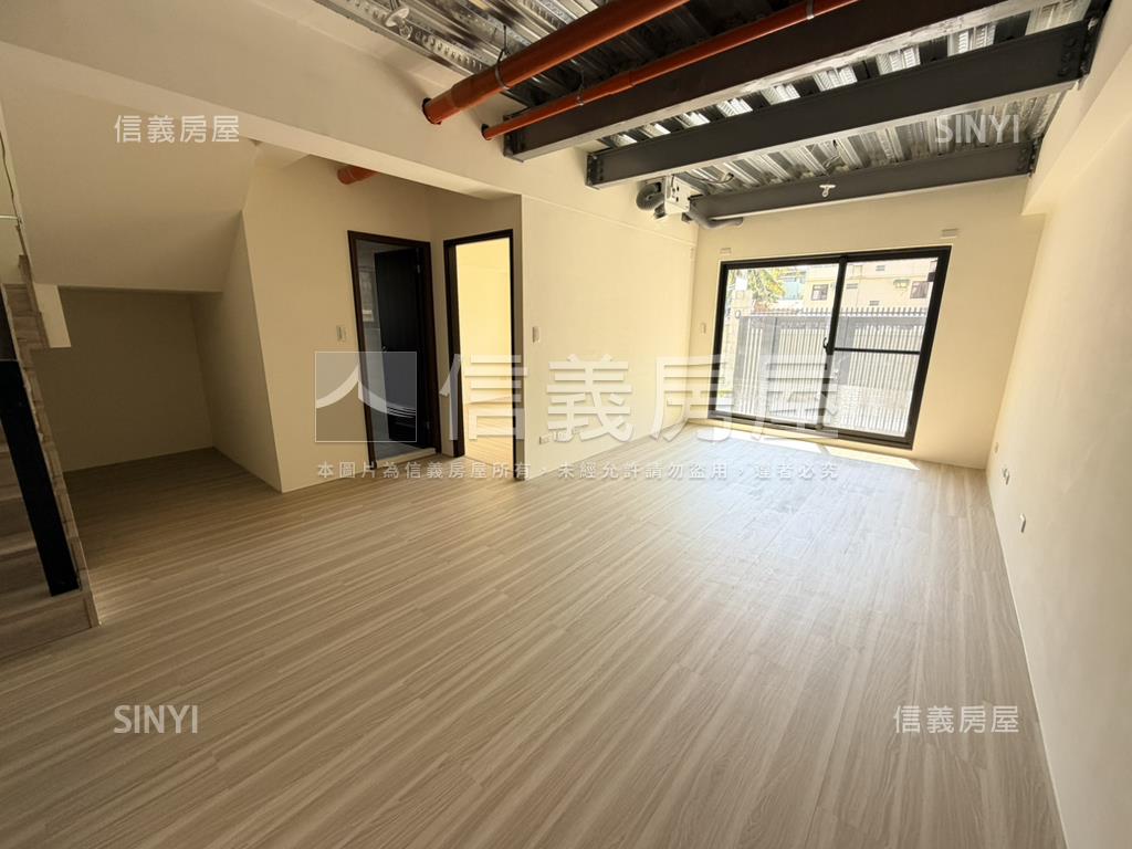 １２淳四房雙車位Ａ房屋室內格局與周邊環境