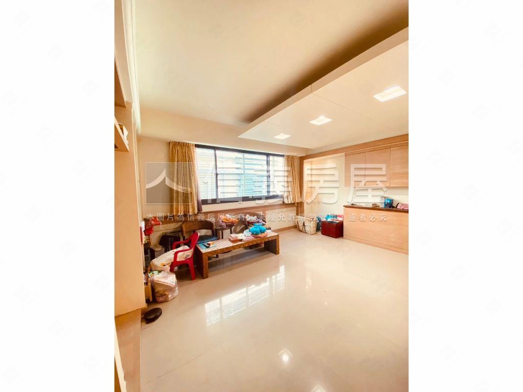 吉吉園電梯四層樓房屋室內格局與周邊環境