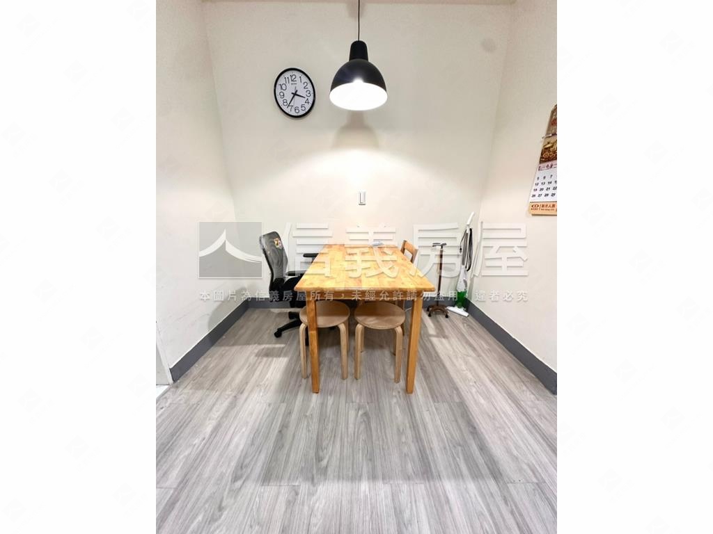 興豐公園旁美寓三樓房屋室內格局與周邊環境