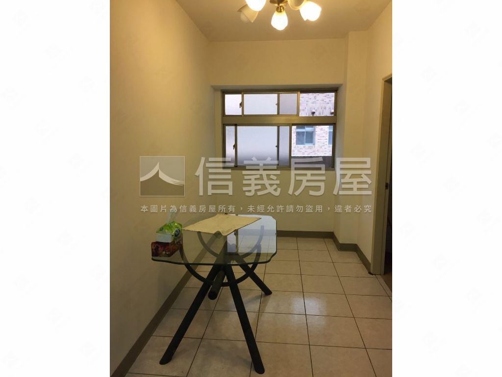 大直力行三房車位房屋室內格局與周邊環境