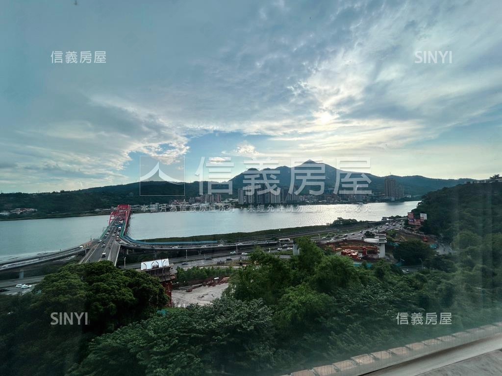 專任～河畔皇宮河景大戶房屋室內格局與周邊環境