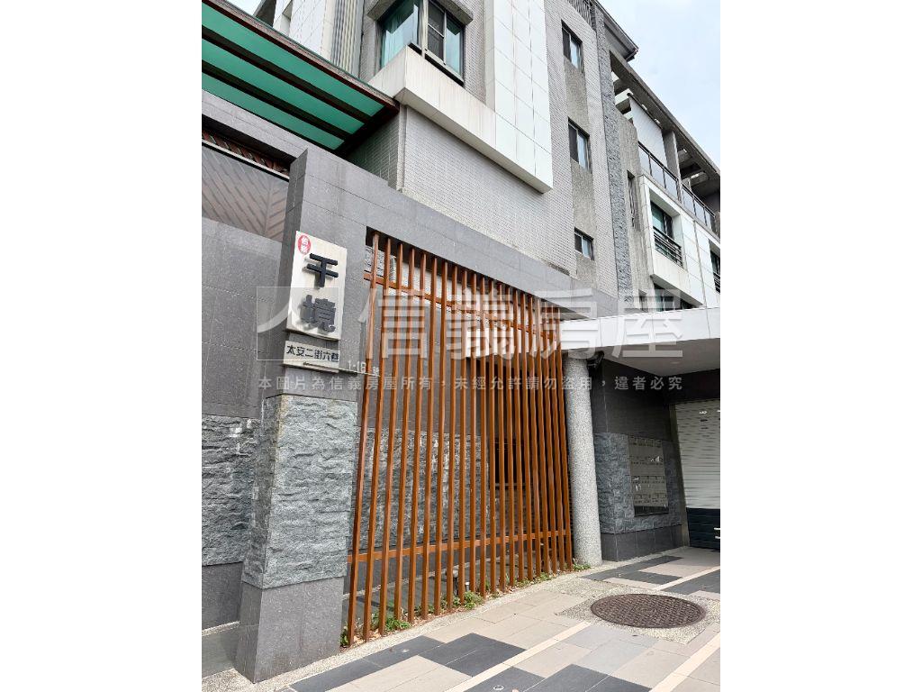 北屯佑崧４套房雙車別墅房屋室內格局與周邊環境