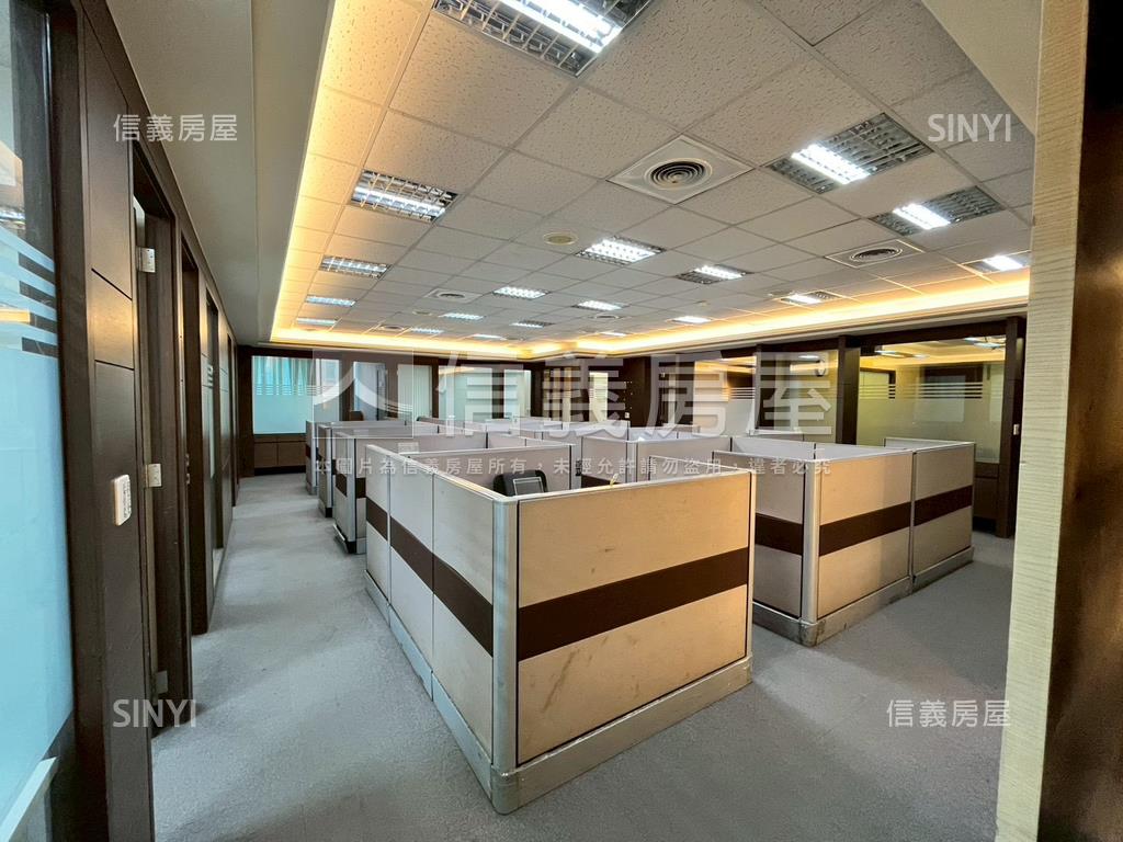 近未來捷運站藝文特區商辦房屋室內格局與周邊環境