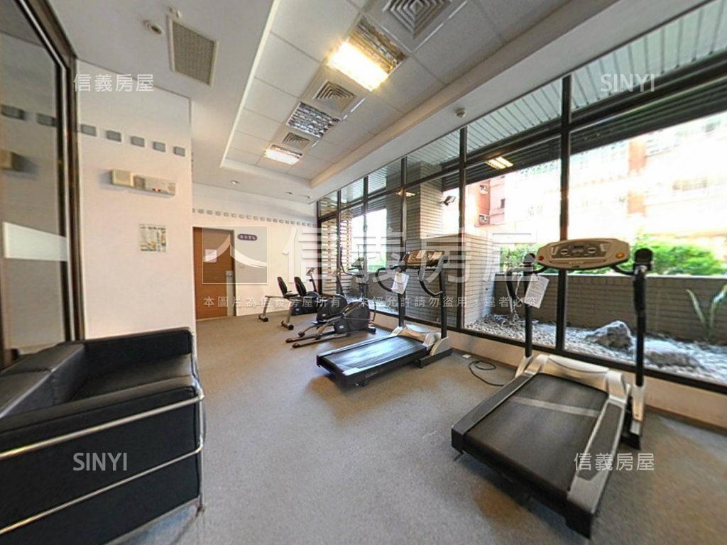 可可亞Ⅱ三房帶車位房屋室內格局與周邊環境