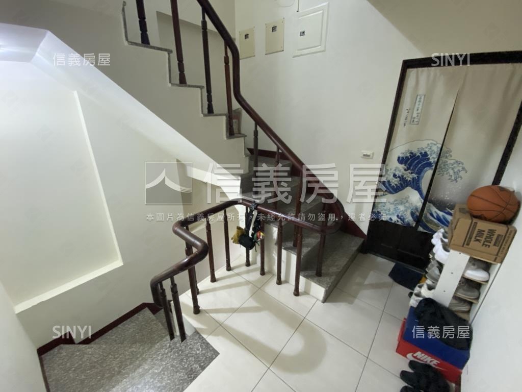 崑科大旁明日之星收租學苑房屋室內格局與周邊環境