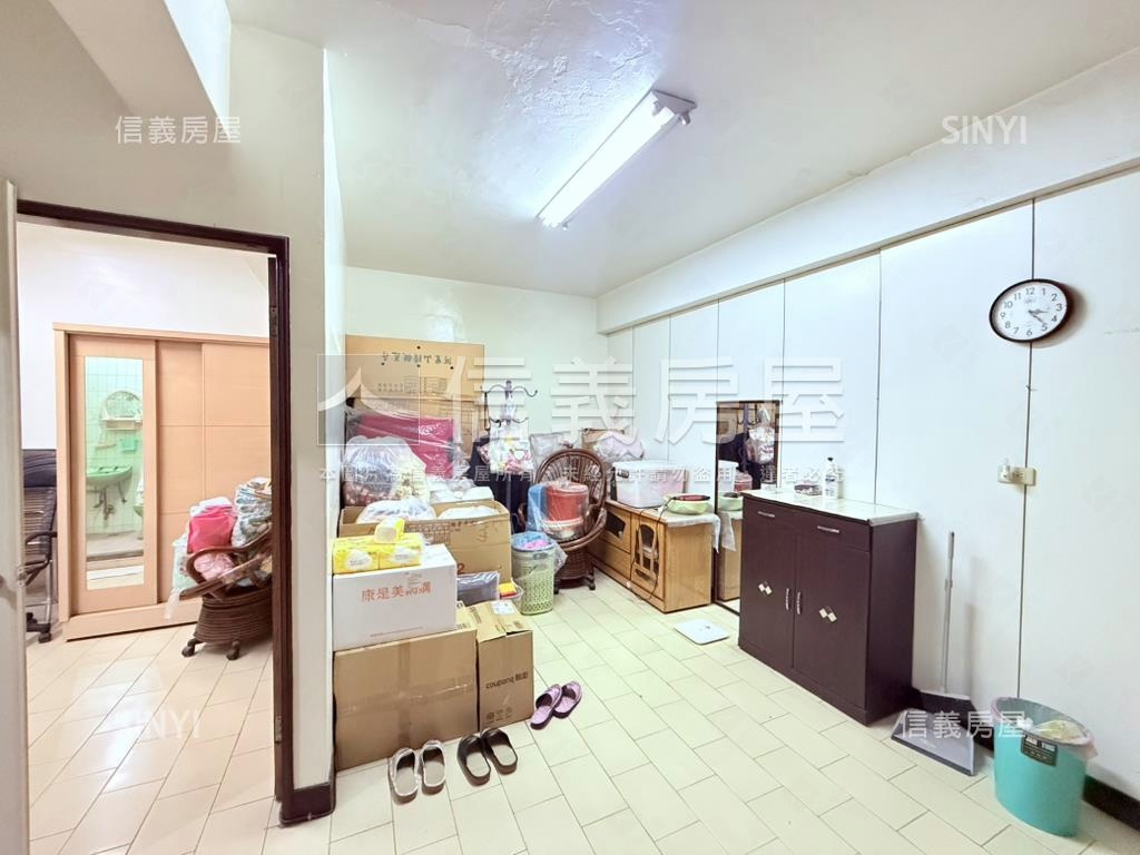 龜山自強西路大面寬店面Ａ房屋室內格局與周邊環境