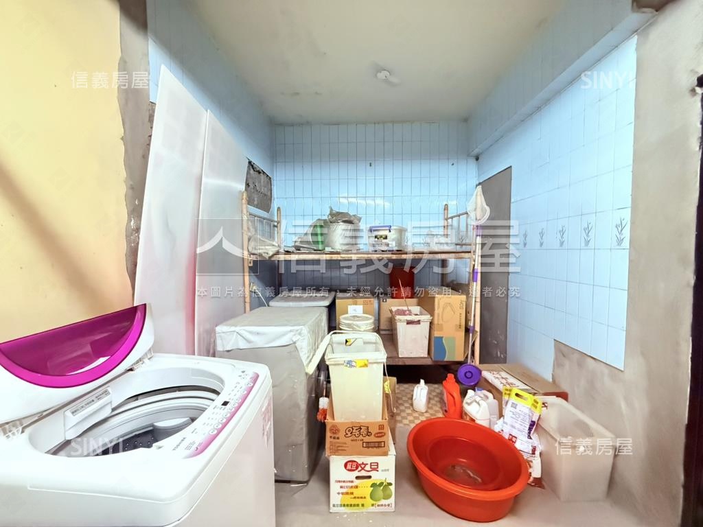 龜山自強西路大面寬店面Ａ房屋室內格局與周邊環境