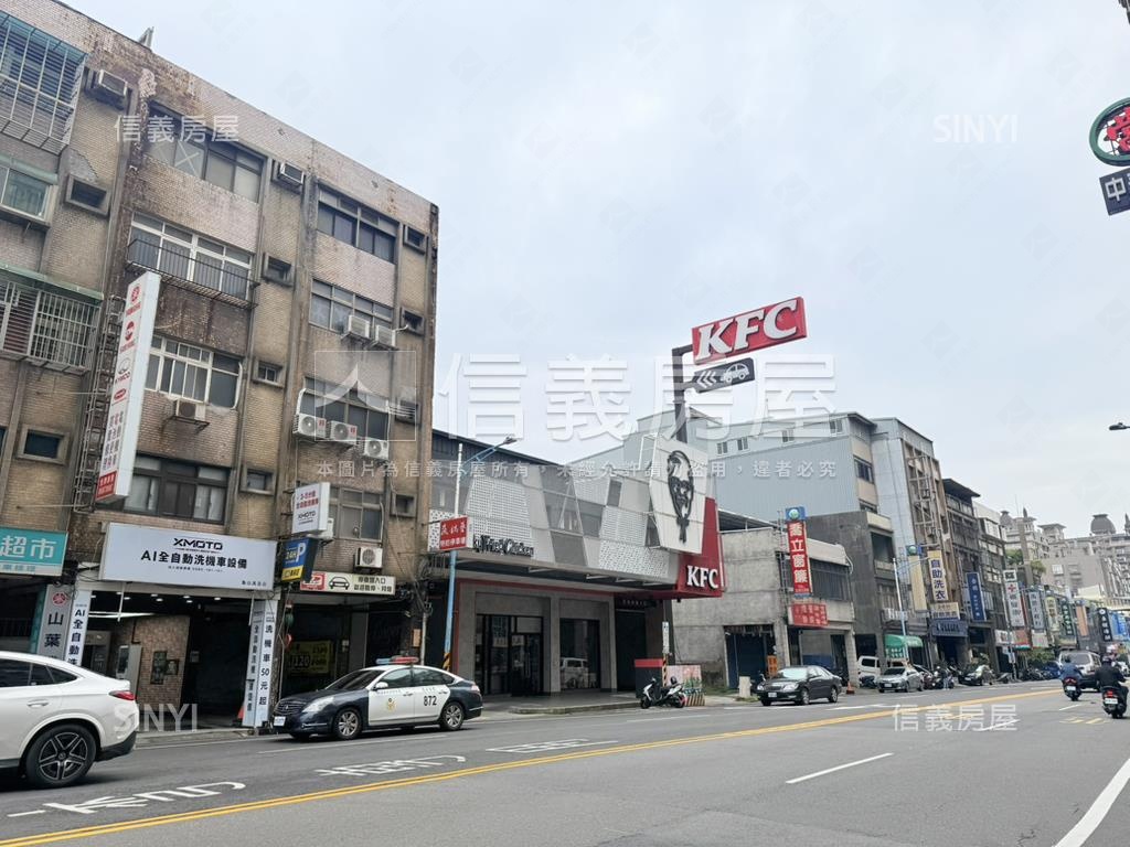 龜山自強西路大面寬店面Ａ房屋室內格局與周邊環境