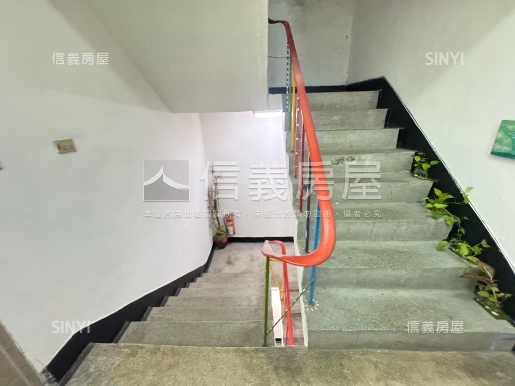 近浮洲公園三房美寓房屋室內格局與周邊環境