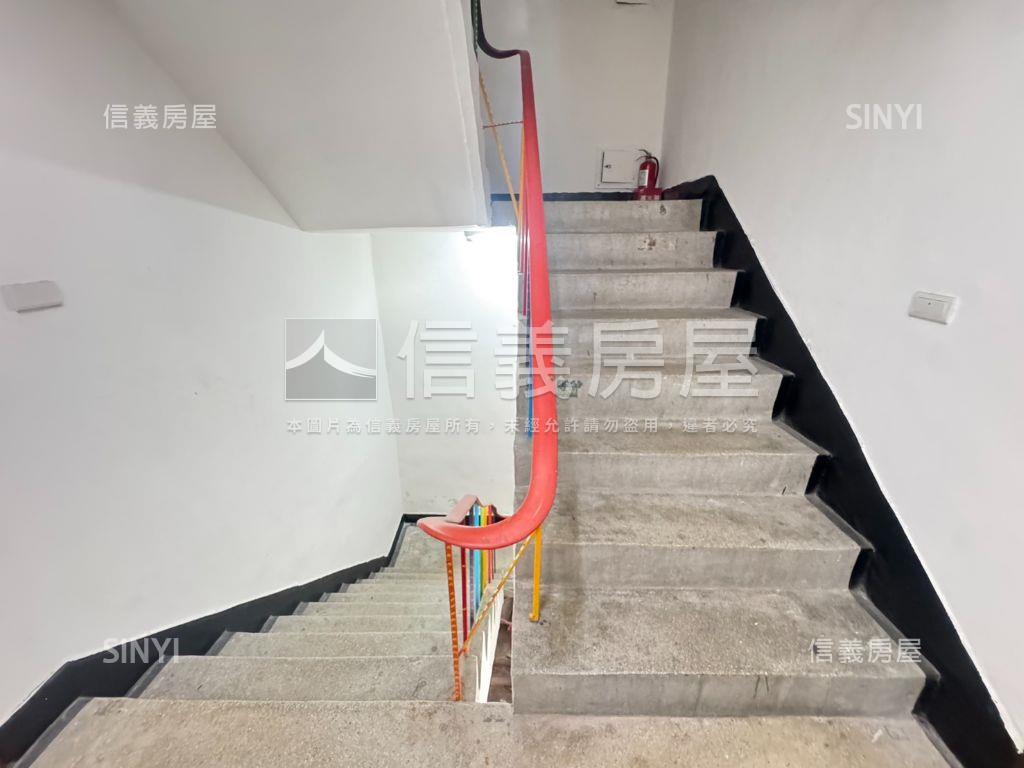 近浮洲公園三房美寓房屋室內格局與周邊環境