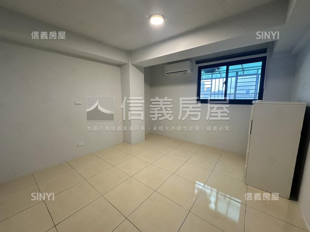 新案到～潤華大樓電梯三房房屋室內格局與周邊環境