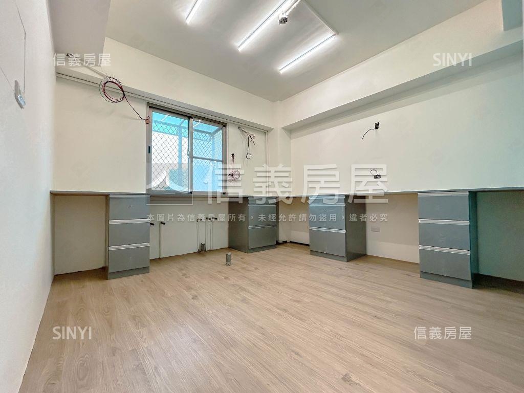 安平️面公園暖心美宅房屋室內格局與周邊環境