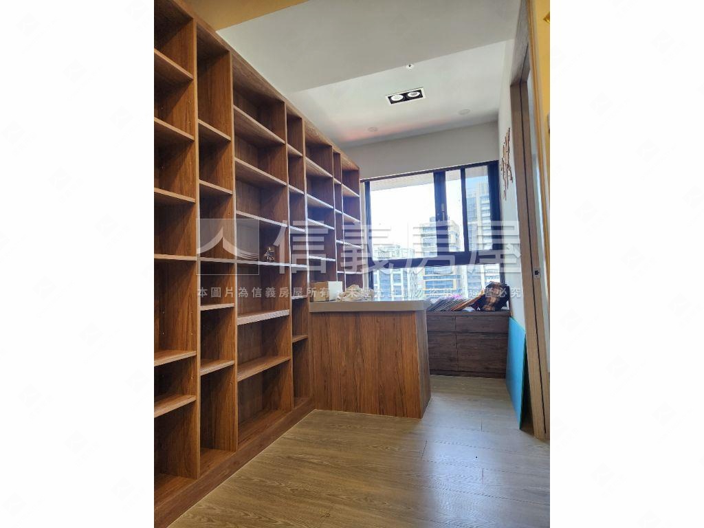 江子翠双盈高樓景觀兩房車房屋室內格局與周邊環境