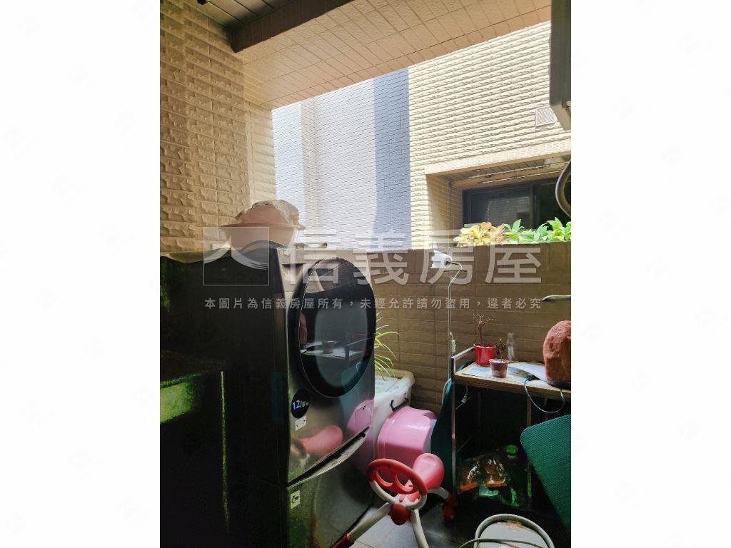 江子翠双盈高樓景觀兩房車房屋室內格局與周邊環境