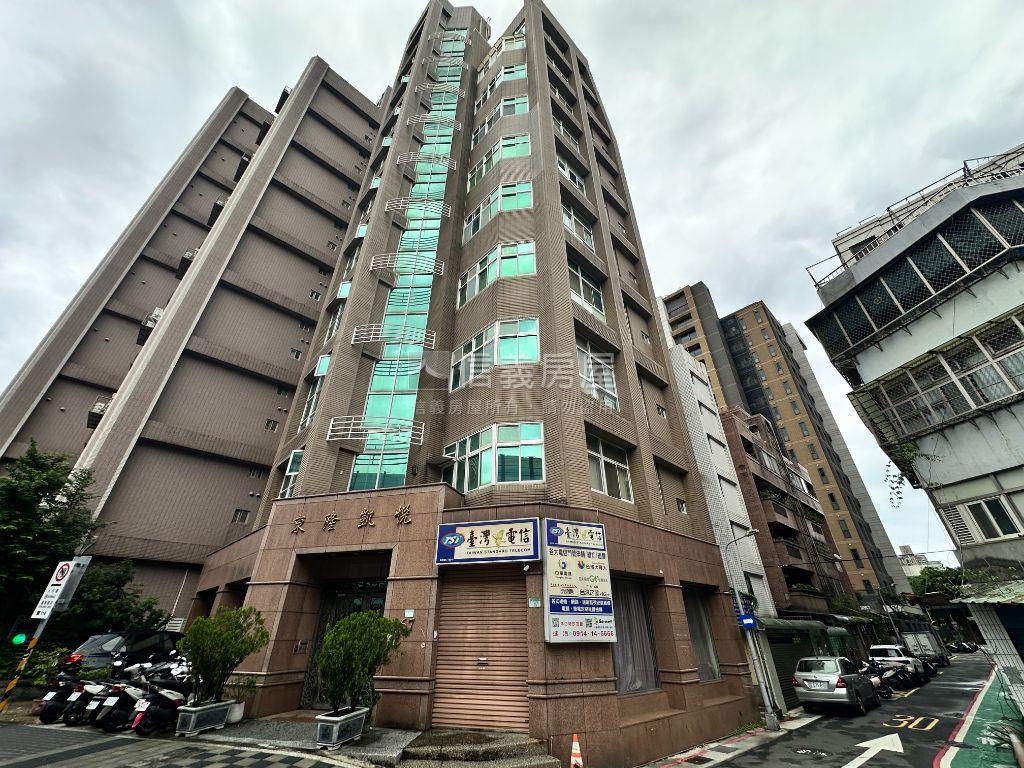 凱悅美妝附車位房屋室內格局與周邊環境