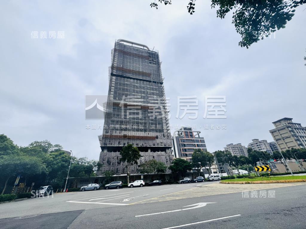 森聯上上謙二房平面車位房屋室內格局與周邊環境