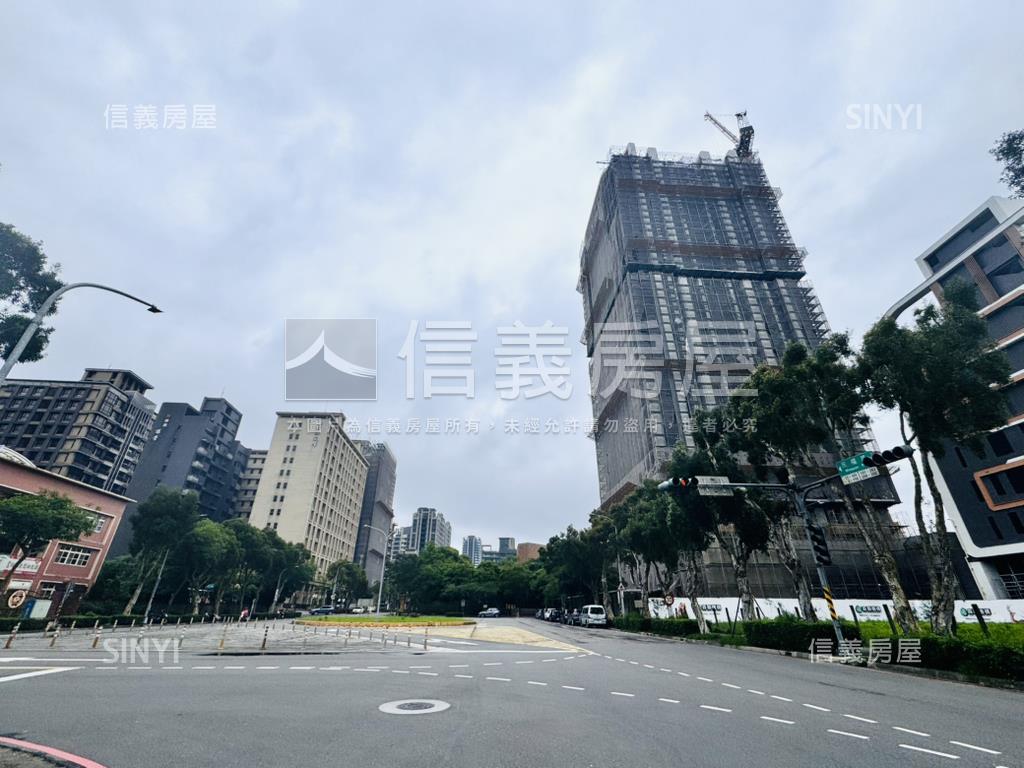森聯上上謙二房平面車位房屋室內格局與周邊環境