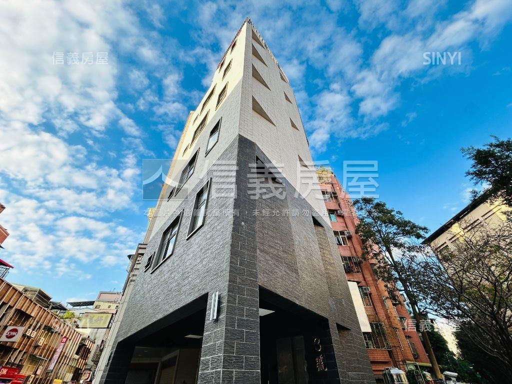 ５Ｆ古京雅筑挑高三米六房屋室內格局與周邊環境