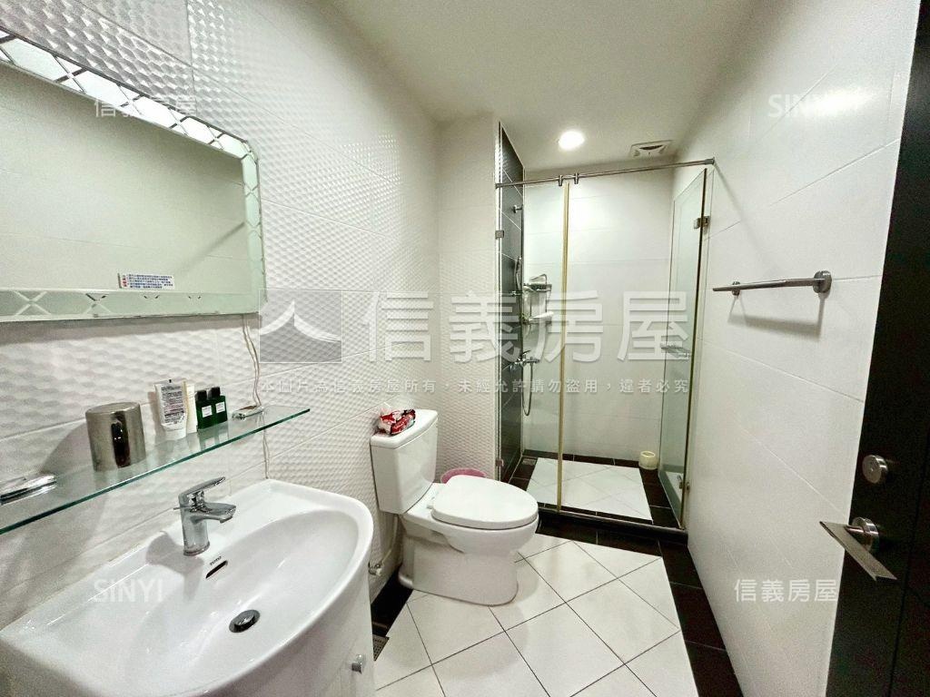 近探索公園電梯別墅房屋室內格局與周邊環境