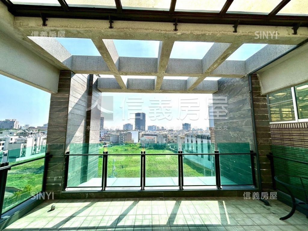 近探索公園電梯別墅房屋室內格局與周邊環境