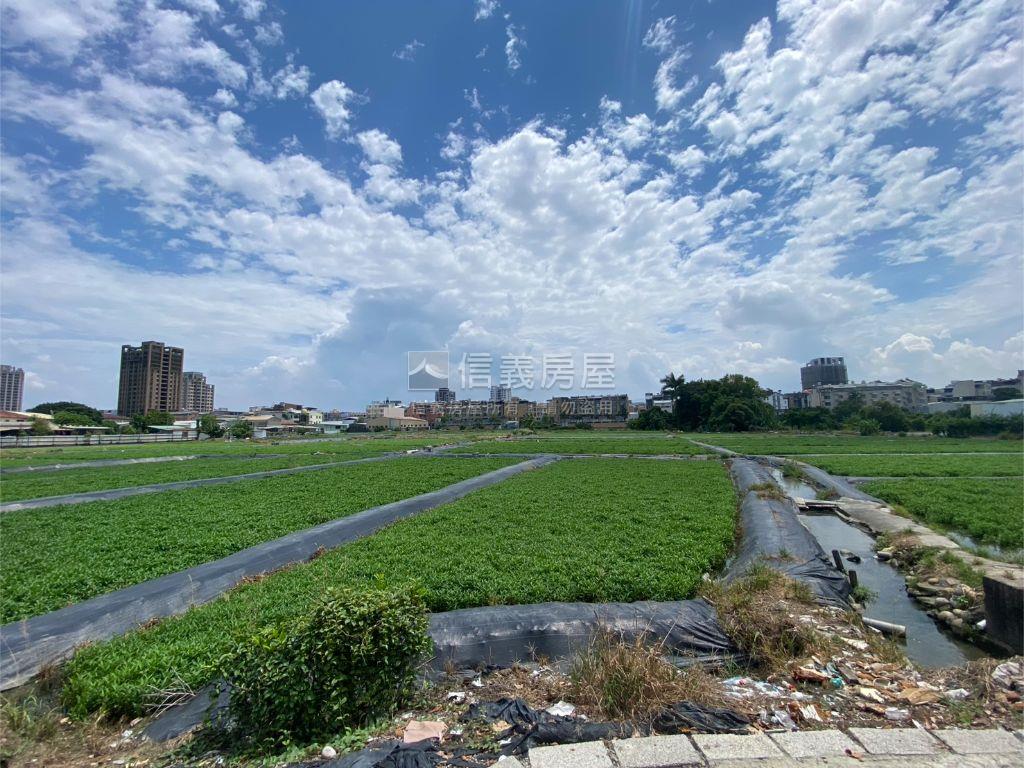 大里三期中投旁土地房屋室內格局與周邊環境