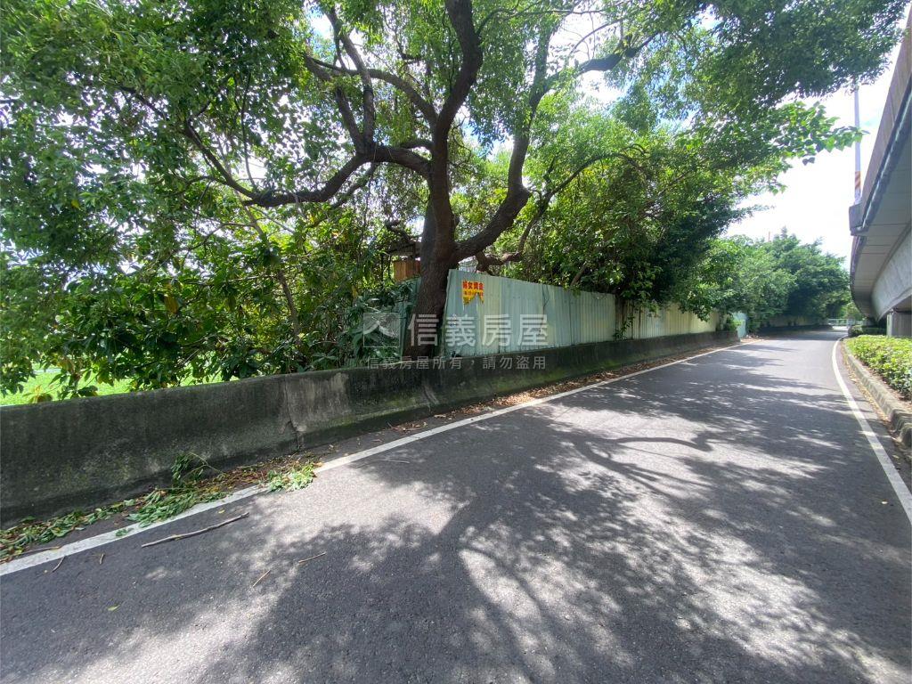大里三期中投旁土地房屋室內格局與周邊環境