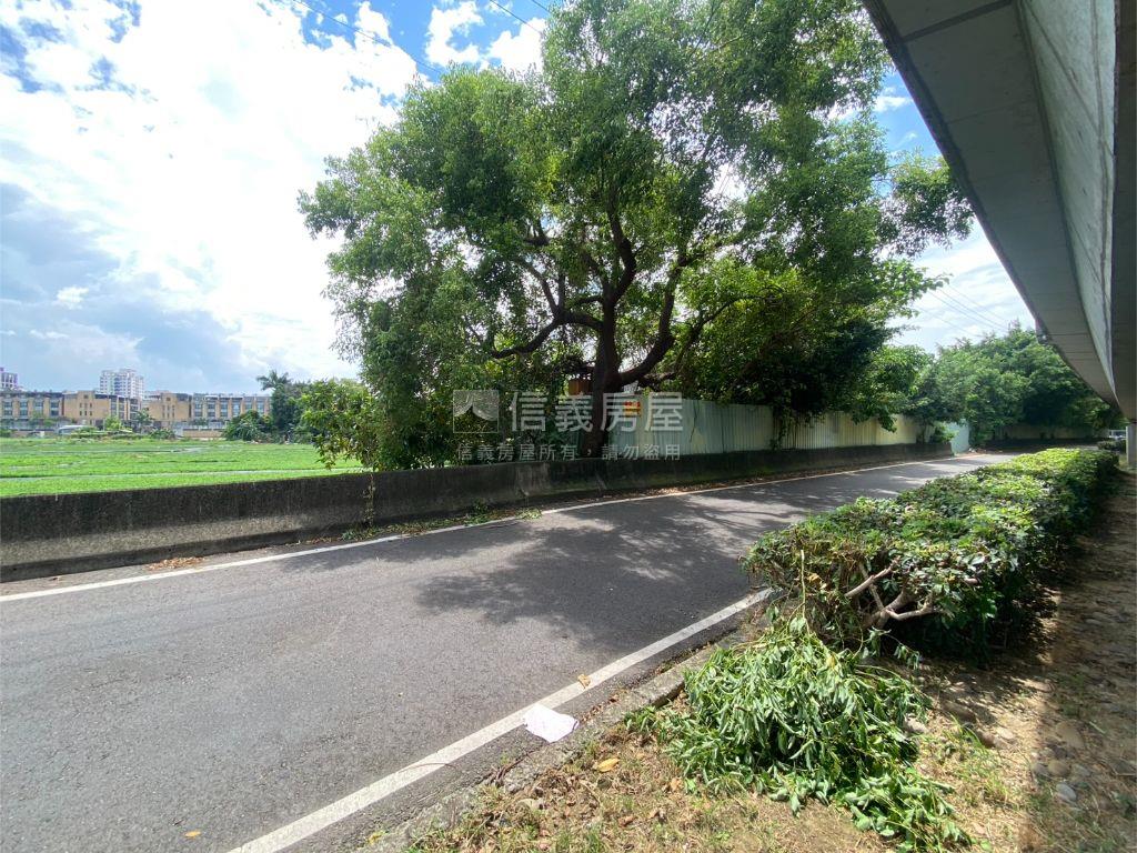 大里三期中投旁土地房屋室內格局與周邊環境
