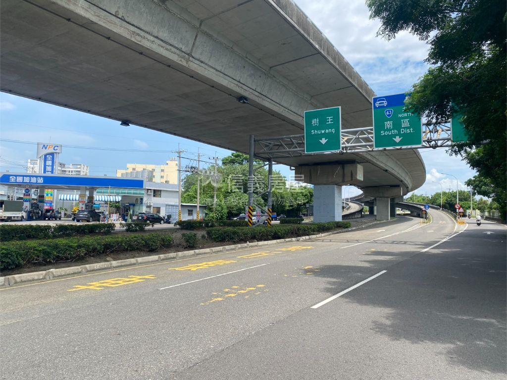 大里三期中投旁土地房屋室內格局與周邊環境