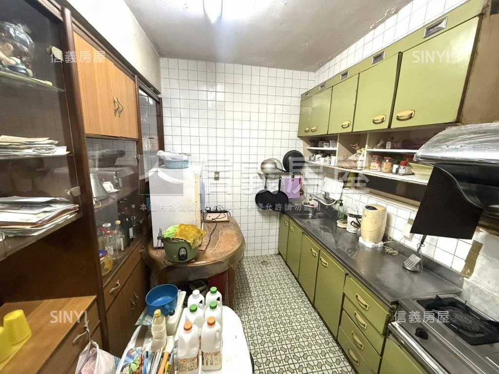 名人巷國泰美廈房屋室內格局與周邊環境