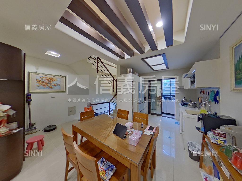 竹北精華地標鼎極首馥傳家房屋室內格局與周邊環境