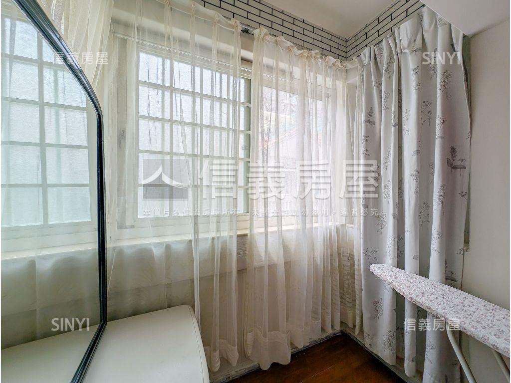 近捷運大湖公園湖濱別墅房屋室內格局與周邊環境