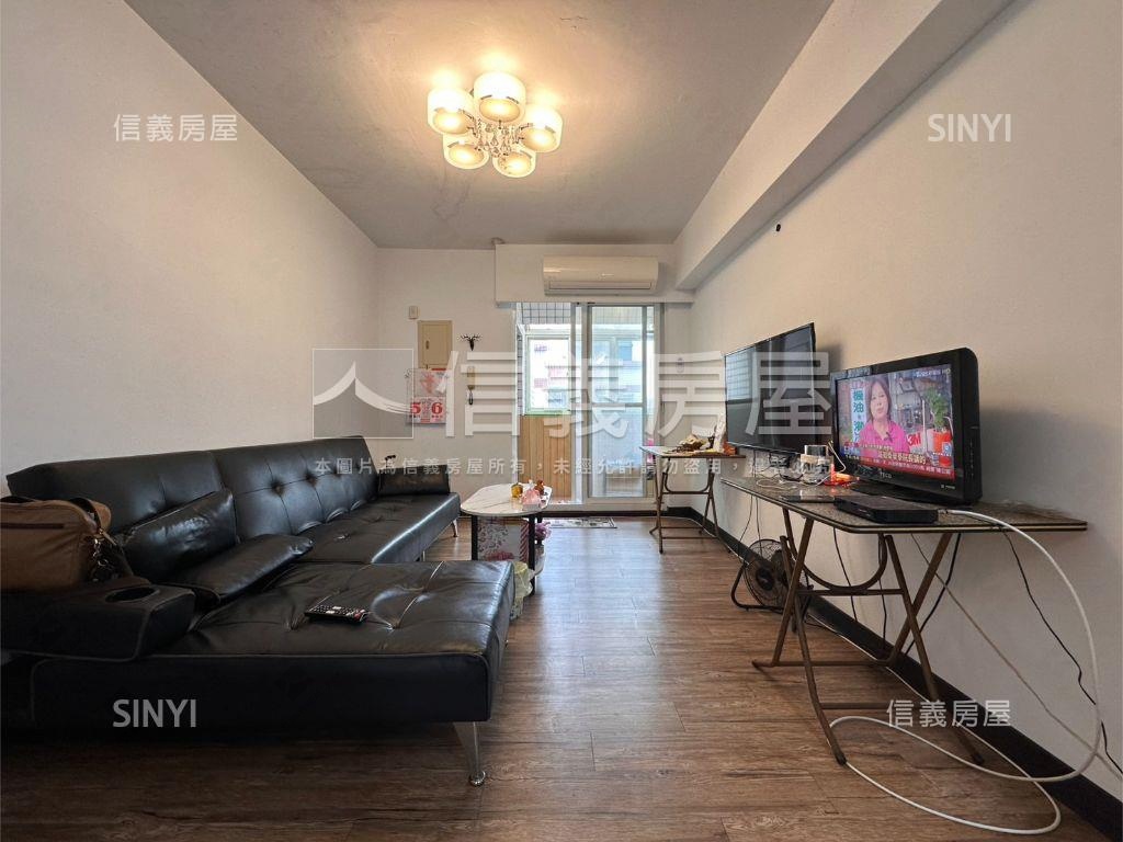 前陽台進出視野美屋房屋室內格局與周邊環境