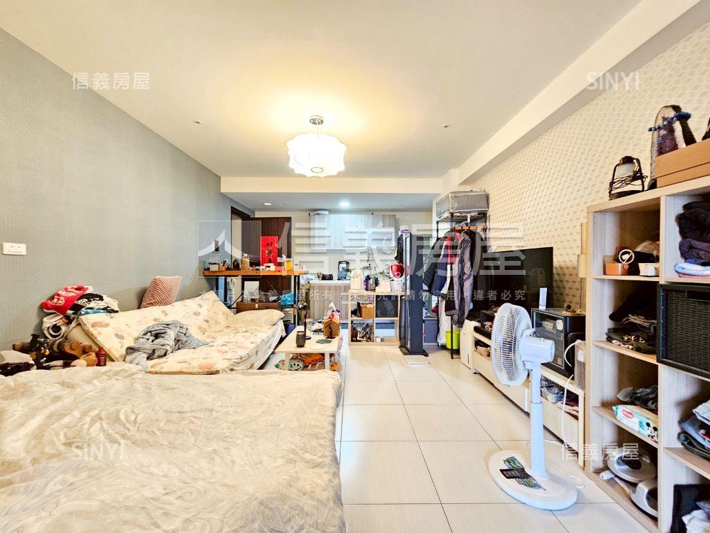 鼎藏璞麗景觀大兩房附車位房屋室內格局與周邊環境