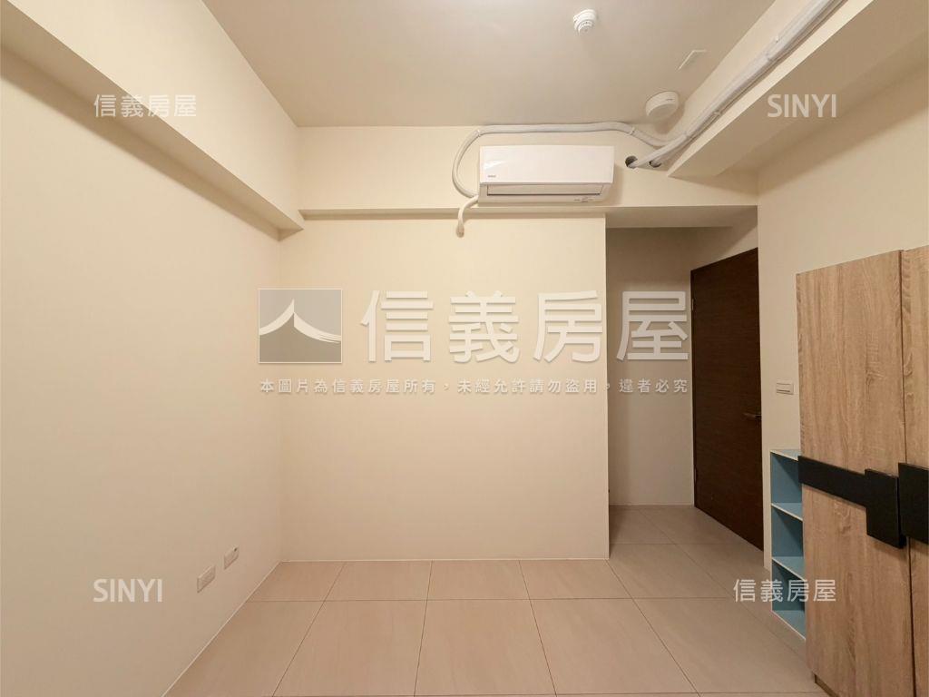 環宇市綠景附坡平車位房屋室內格局與周邊環境