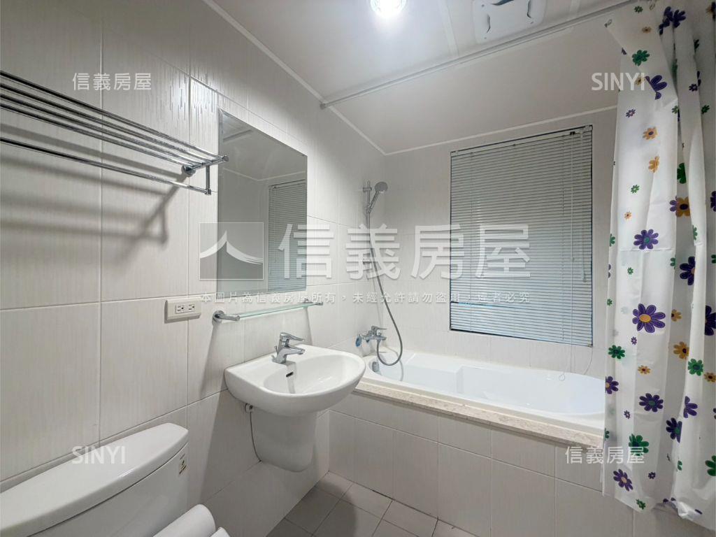 環宇市綠景附坡平車位房屋室內格局與周邊環境