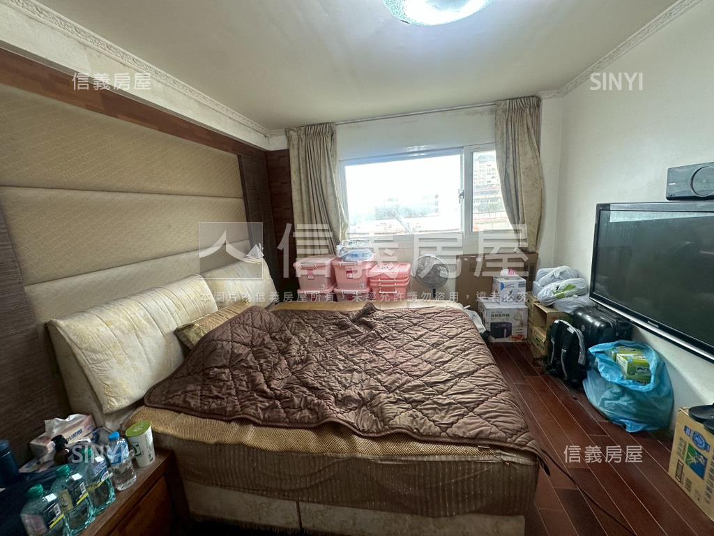 環亞門第電梯四房稀有釋出房屋室內格局與周邊環境