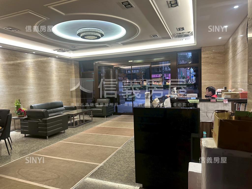 環亞門第電梯四房稀有釋出房屋室內格局與周邊環境