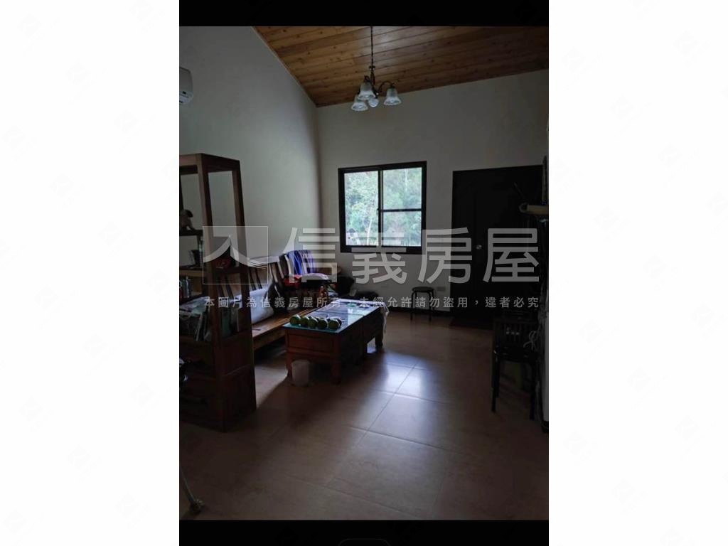 苗栗南庄土地約９８６坪房屋室內格局與周邊環境