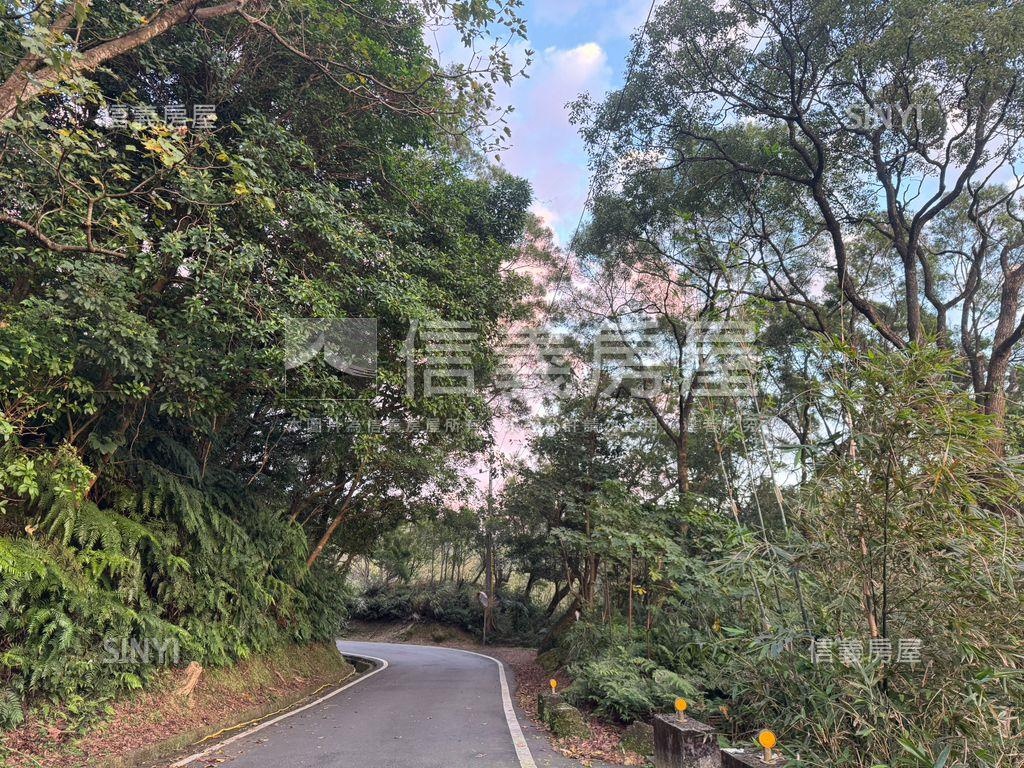 汐止夢湖周邊土地２房屋室內格局與周邊環境