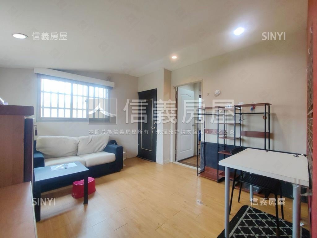 頂樓美寓金雞母房屋室內格局與周邊環境
