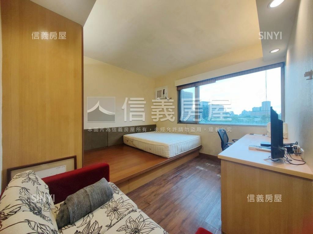 頂樓美寓金雞母房屋室內格局與周邊環境