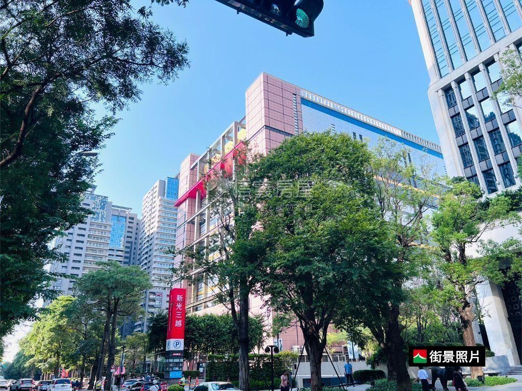 專任｜康朵｜２房２衛平車房屋室內格局與周邊環境