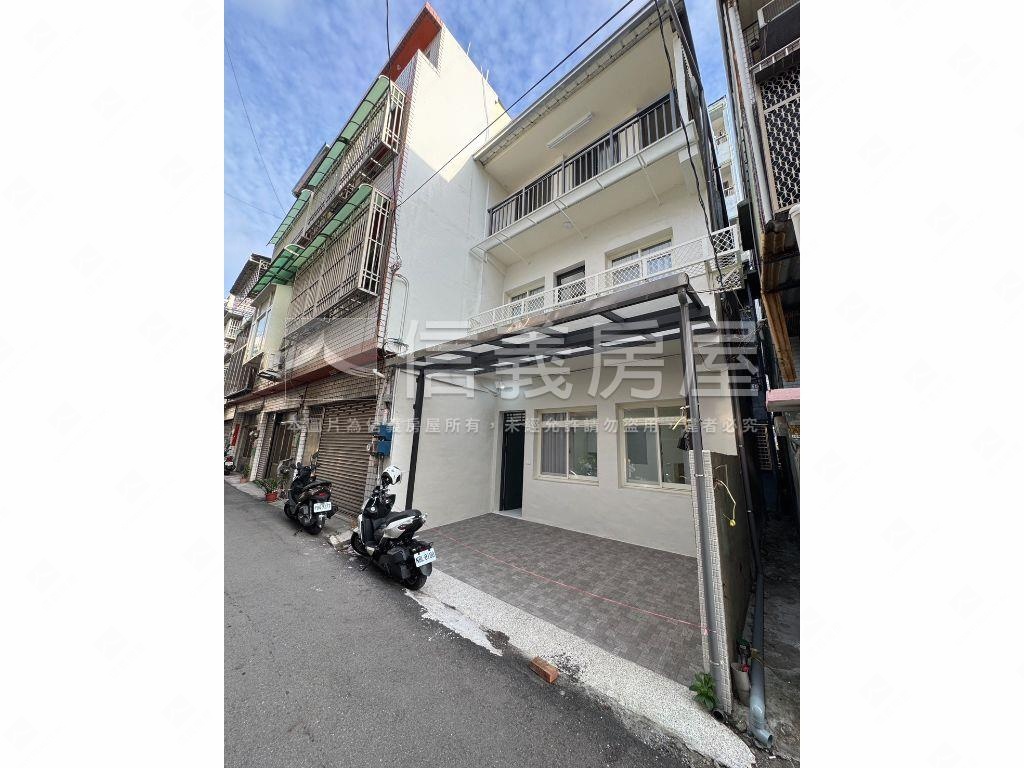 讚！逢甲四房車庫邊間別墅房屋室內格局與周邊環境