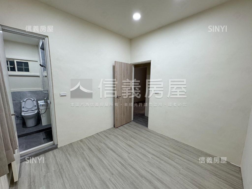 讚！逢甲四房車庫邊間別墅房屋室內格局與周邊環境