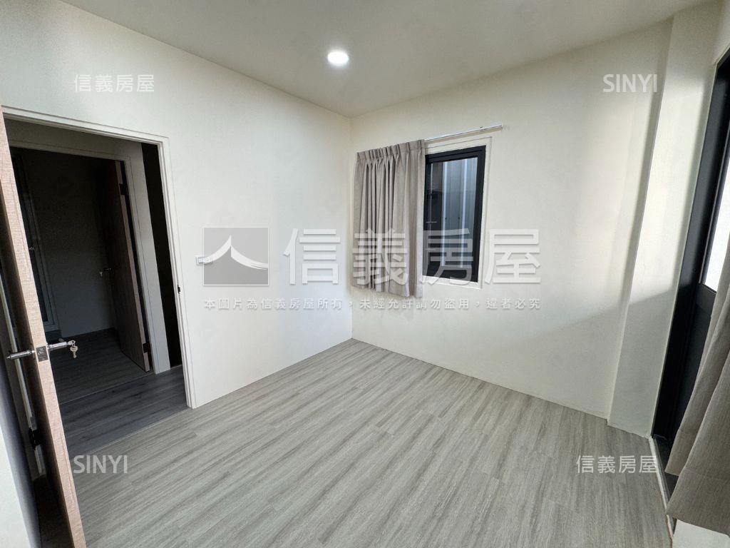 讚！逢甲四房車庫邊間別墅房屋室內格局與周邊環境