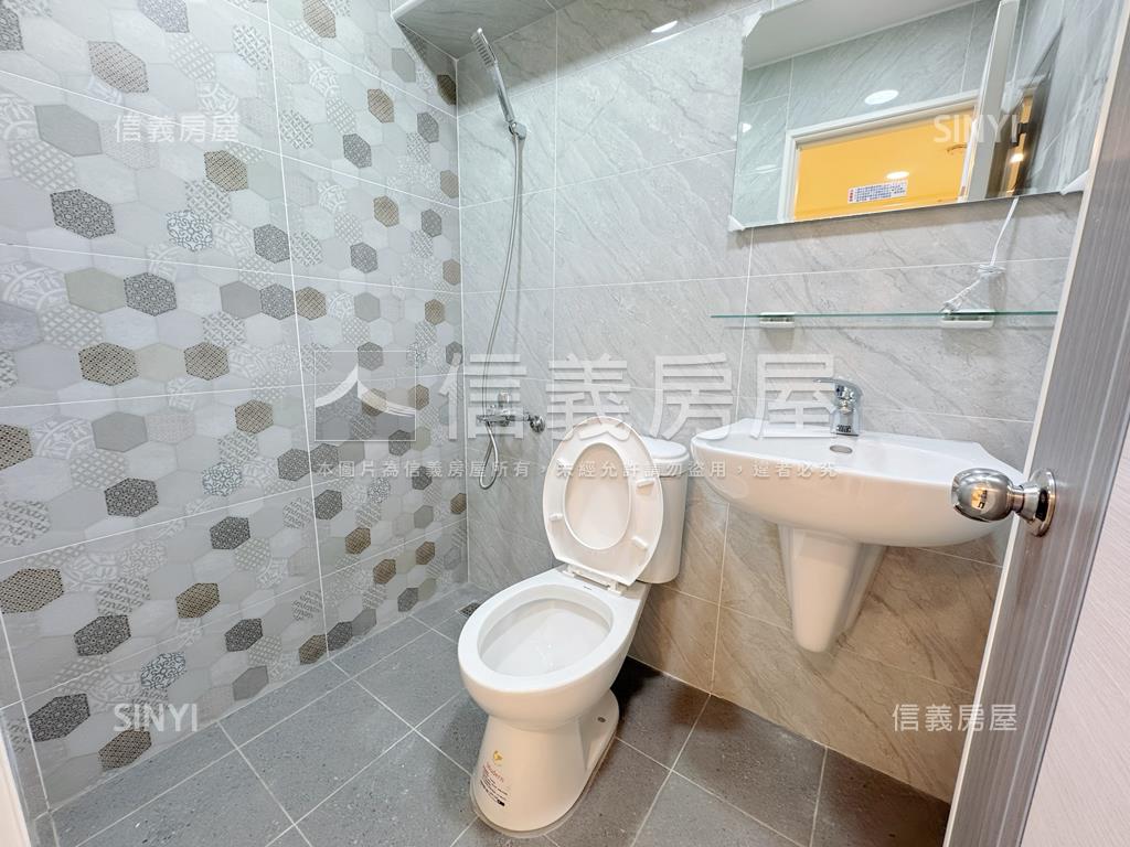 新埔低總價三房稀有釋出房屋室內格局與周邊環境