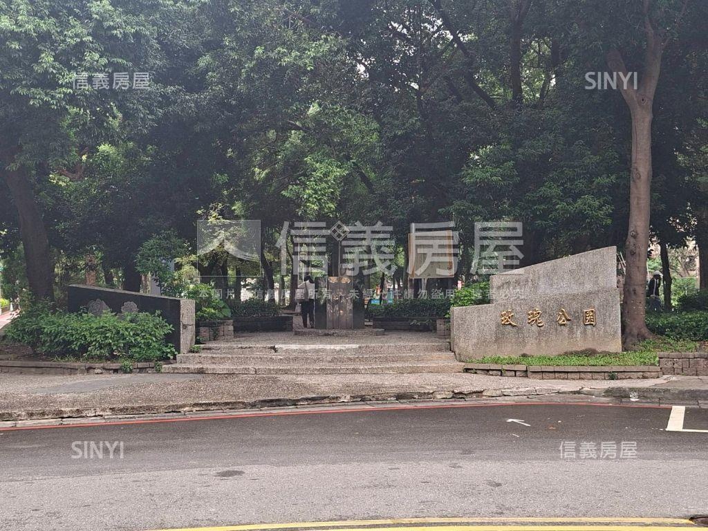 中正路潛力金店面房屋室內格局與周邊環境