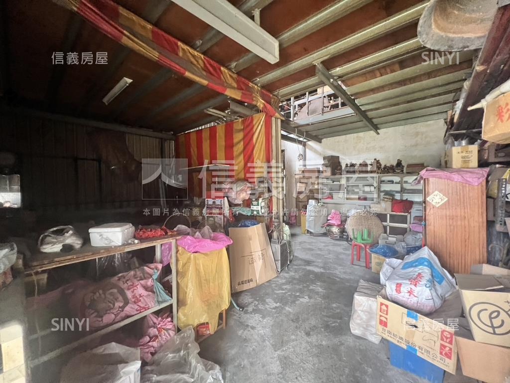 專任大里善化路土地房屋室內格局與周邊環境