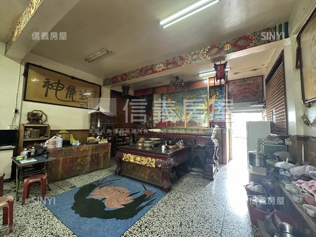 專任大里善化路土地房屋室內格局與周邊環境
