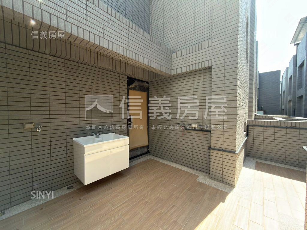 國雄仰德大道溫泉電梯別墅房屋室內格局與周邊環境